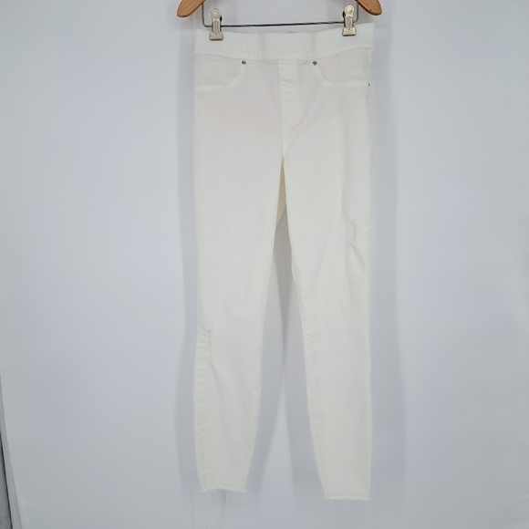 Spanx White‎ Distressed Raw Hem Pull On Skinny Jeans Size Small - Picture 1 of 9